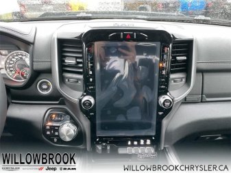 RAM 1500 Laramie 1C6SRFJT2NN194123 136222