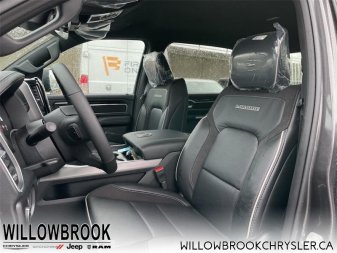 RAM 1500 Laramie 1C6SRFJT2NN194123 136224