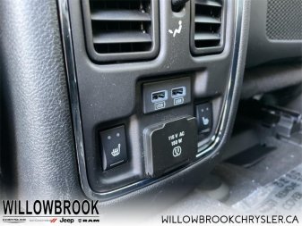 JEEP Grand Cherokee Summit 1C4RJFJG5MC866266 141229