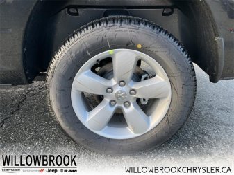 RAM 1500 Classic SLT 3C6RR7LG3NG179093 141301