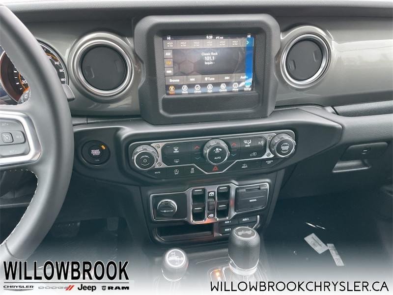 JEEP Wrangler Unlimited Sahara 1C4HJXEN0MW863378 141497