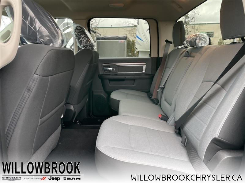 RAM 1500 Classic SLT 3C6RR7LG7NG177315 141530