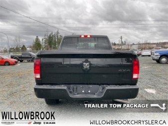 RAM 1500 Classic SLT 3C6RR7LG7NG177315 141521