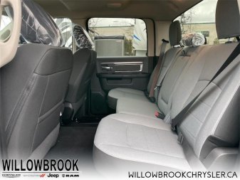 RAM 1500 Classic SLT 3C6RR7LG7NG177315 141530