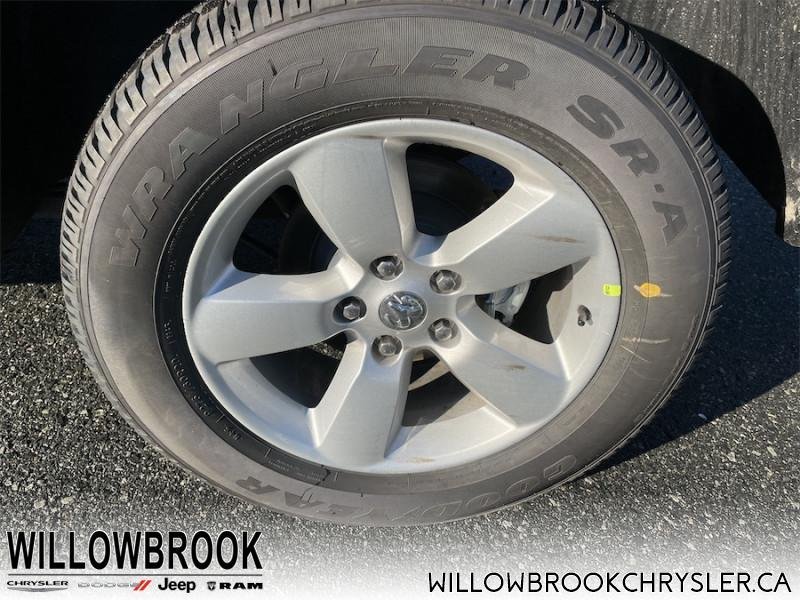 RAM 1500 Classic SLT 3C6RR7LT5NG188441 143700