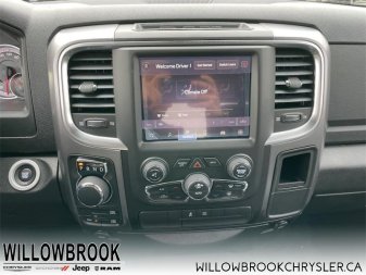 RAM 1500 Classic SLT 3C6RR7LT9NG188443 141542