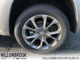 JEEP Grand Cherokee Summit 1C4RJFJG3MC867786 141510