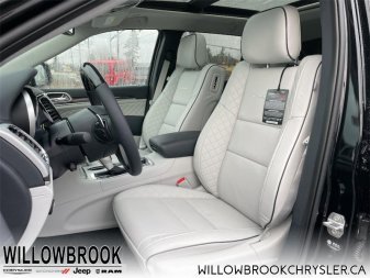 JEEP Grand Cherokee Summit 1C4RJFJT1MC888276 141483