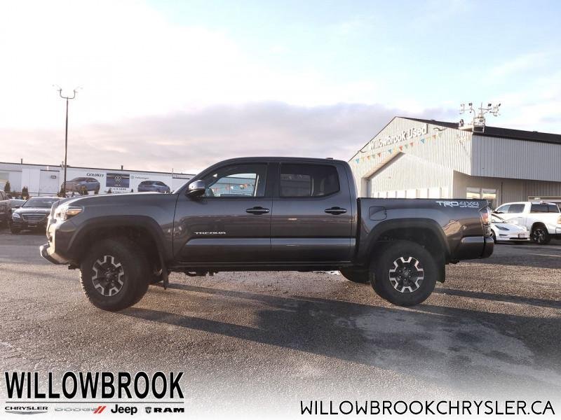 TOYOTA Tacoma TRD Off Road Package  - Low Mileage 3TYCZ5AN2NT056623 140575