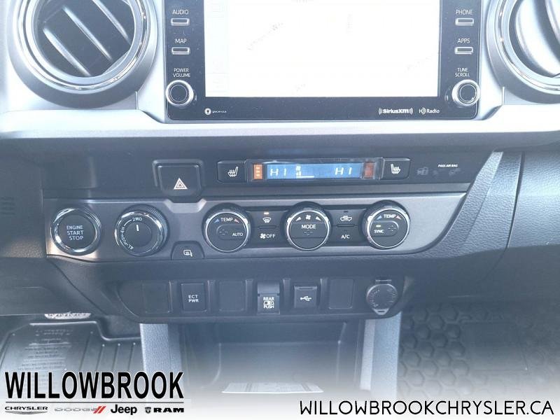 TOYOTA Tacoma TRD Off Road Package  - Low Mileage 3TYCZ5AN2NT056623 140585