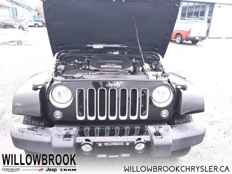 JEEP Wrangler Unlimited Sahara  - Low Mileage 1C4BJWEG9HL689660 140497