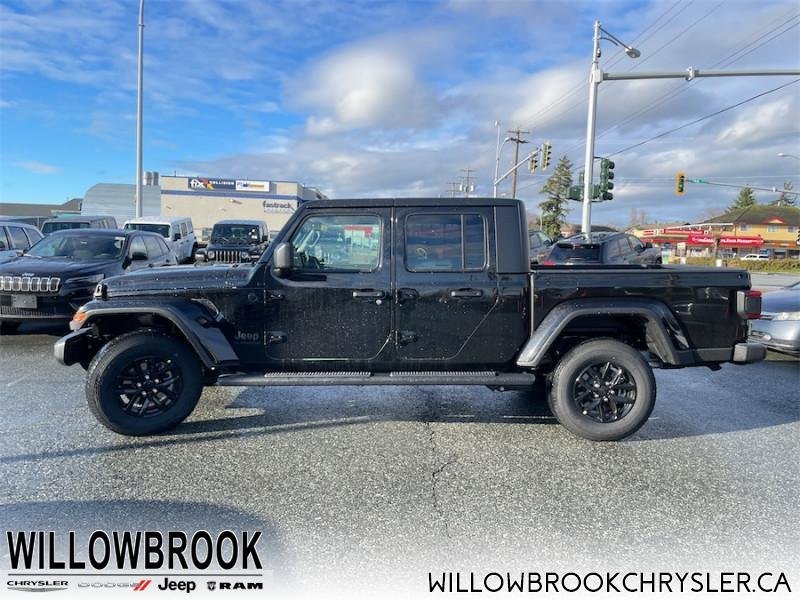 JEEP Gladiator Black Appearance Package 1C6HJTAG4ML545305 141594