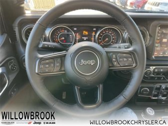 JEEP Gladiator Black Appearance Package 1C6HJTAG4ML545305 141596