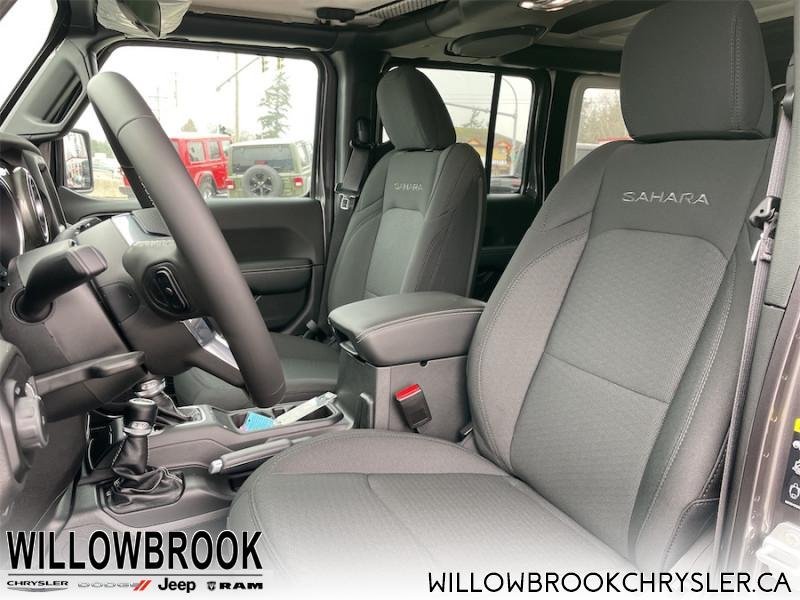 JEEP Wrangler Unlimited Sahara 1C4HJXEN9MW863377 142394