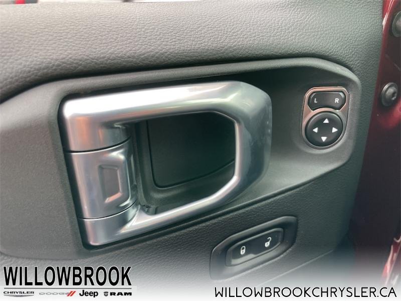 JEEP Wrangler Unlimited Sahara 1C4HJXEN2MW863379 142364