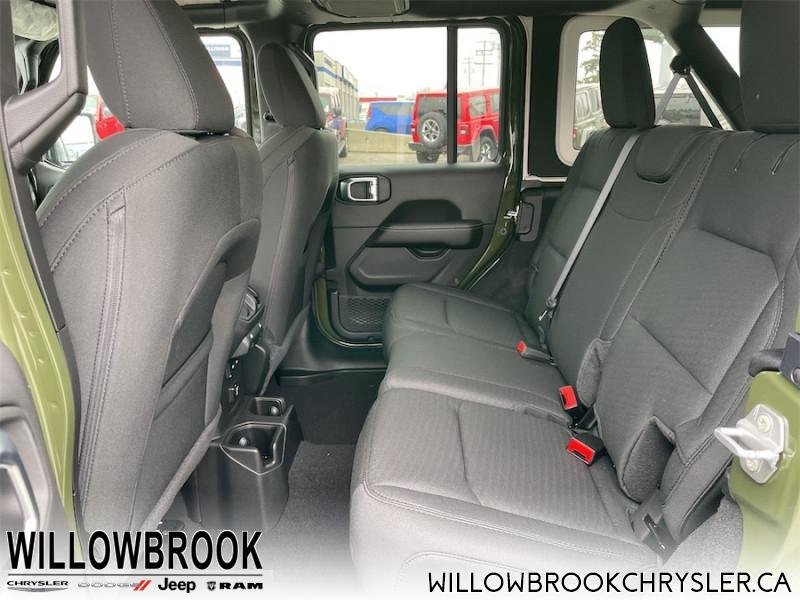 JEEP Wrangler Unlimited Sahara 1C4HJXEN7MW863376 142409