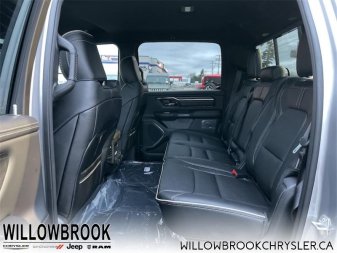 RAM 1500 Limited 1C6SRFHT1NN213427 142004