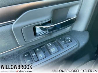 RAM 1500 Classic SLT 3C6RR7LG0NG177317 143733