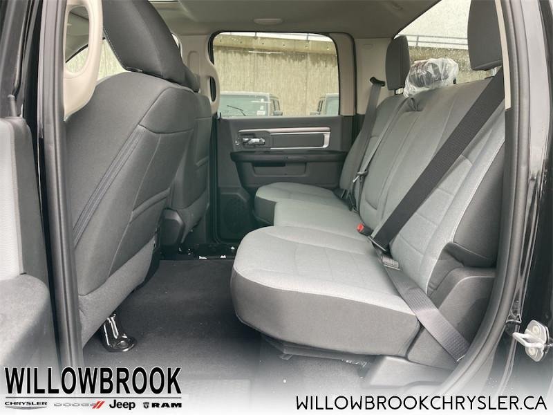 RAM 1500 Classic SLT 3C6RR7LG1NG177164 141785