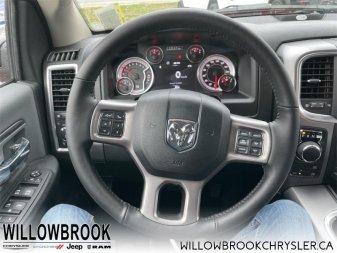 RAM 1500 Classic SLT 3C6RR7LG2NG177318 141795