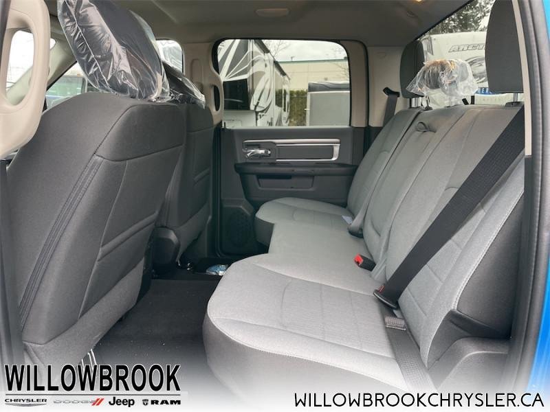 RAM 1500 Classic SLT 3C6RR7LG4NG177319 141757