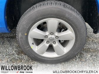 RAM 1500 Classic SLT 3C6RR7LG5NG179094 141737