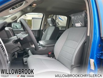 RAM 1500 Classic SLT 3C6RR7LG5NG179094 141742