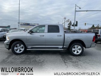 RAM 1500 Classic SLT 3C6RR7LG9NG177316 141836