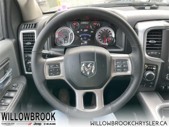 RAM 1500 Classic SLT 3C6RR7LG9NG177316 141838