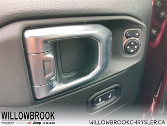 JEEP Gladiator Overland 1C6HJTFG9NL108670 142452