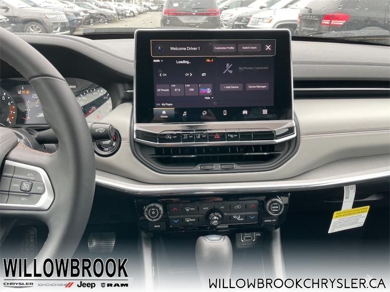 JEEP Compass Limited 3C4NJDCBXNT140901 142348