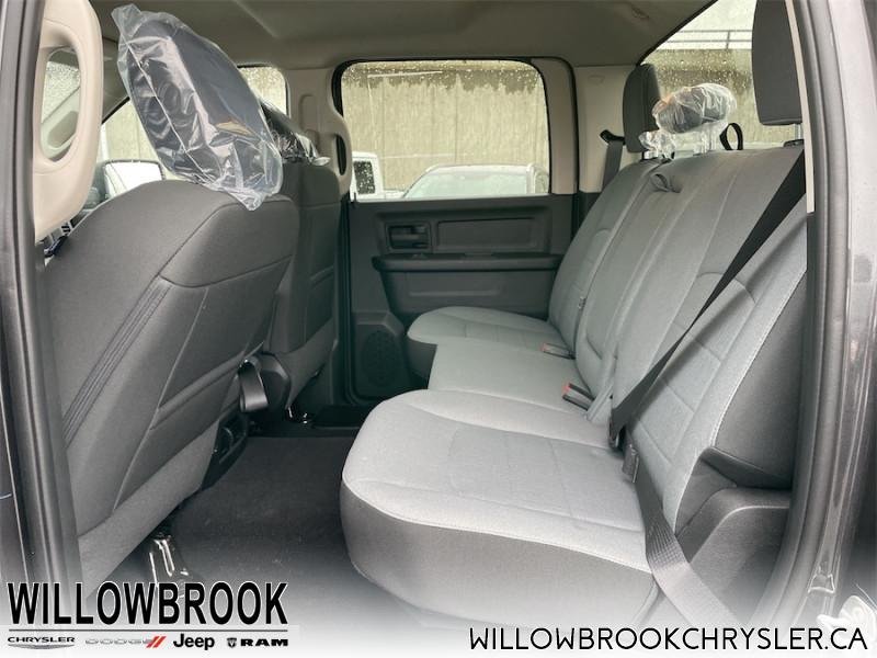 RAM 1500 Classic Tradesman 3C6RR7KG4NG188483 141700