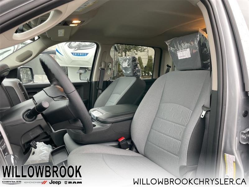 RAM 1500 Classic Tradesman 3C6RR7KG5NG174592 141713