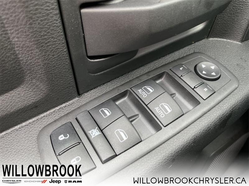 RAM 1500 Classic Tradesman 3C6RR7KG6NG188484 141855