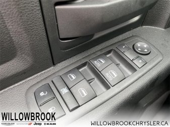 RAM 1500 Classic Tradesman 3C6RR7KG6NG188484 141855