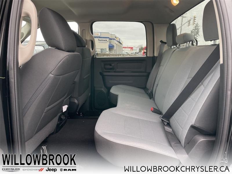 RAM 1500 Classic Tradesman 3C6RR7KG7NG174593 141814