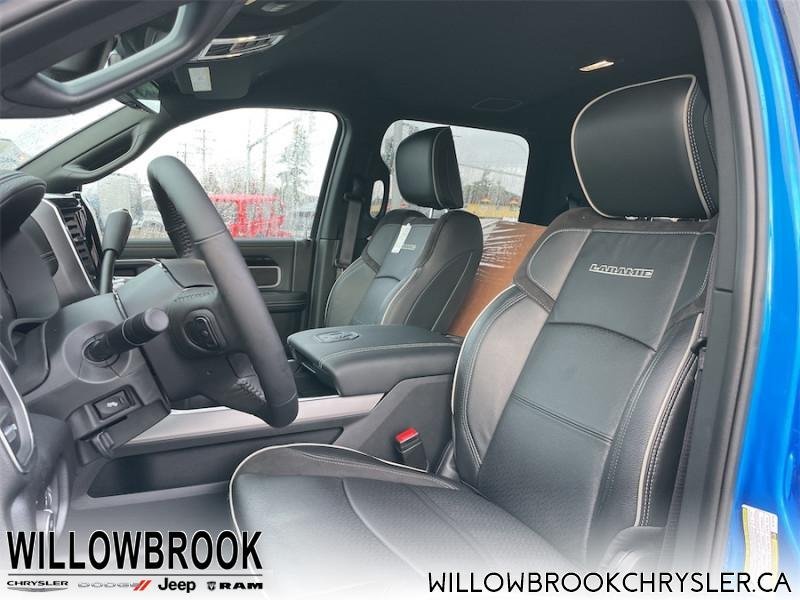 RAM 3500 Laramie 3C63R3ELXNG153728 142088