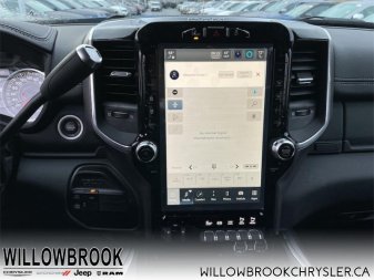 RAM 3500 Laramie 3C63R3ELXNG153728 142086