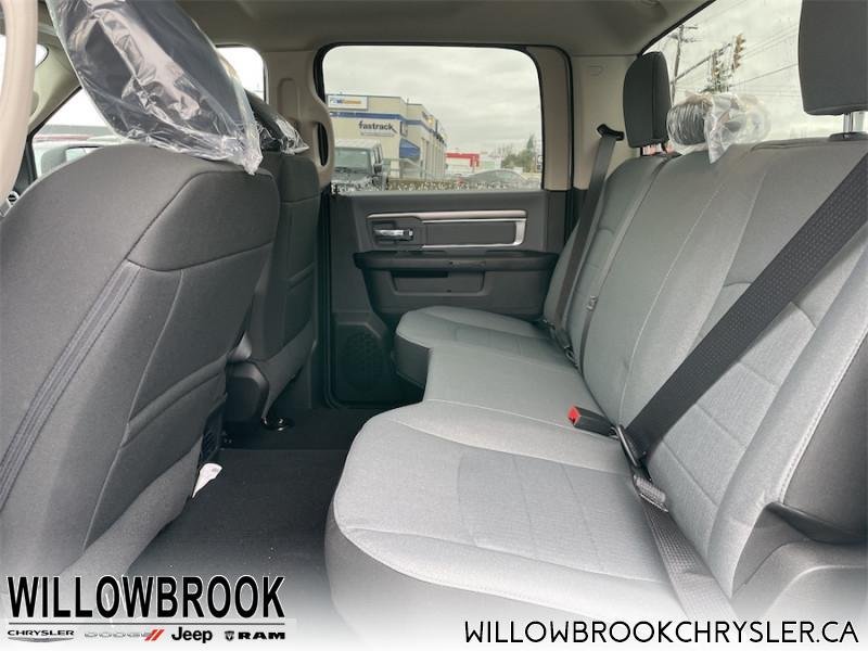 RAM 1500 Classic SLT 3C6RR7LT7NG188442 141586