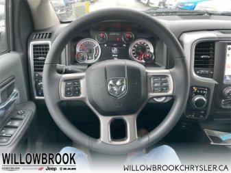 RAM 1500 Classic SLT 3C6RR7LT7NG188442 141582