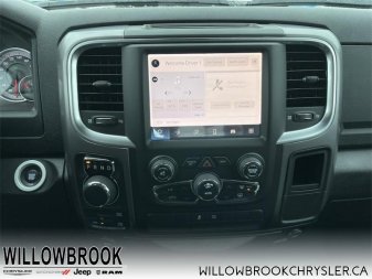 RAM 1500 Classic SLT 3C6RR7LT7NG188442 141584