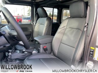 JEEP Wrangler Unlimited Sahara 1C4HJXEGXMW862594 141684