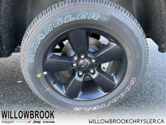 RAM 1500 Classic SLT 3C6RR7LTXNG188127 143760