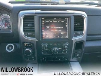 RAM 1500 Classic SLT 3C6RR7LTXNG188127 143763