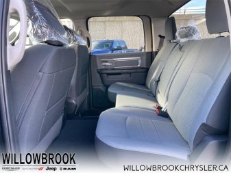 RAM 1500 Classic SLT 3C6RR7LTXNG188127 143766