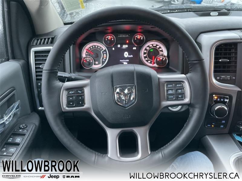 RAM 1500 Classic SLT 3C6RR7LG2NG188433 142027