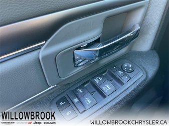 RAM 1500 Classic SLT 3C6RR7LG4NG188434 143748