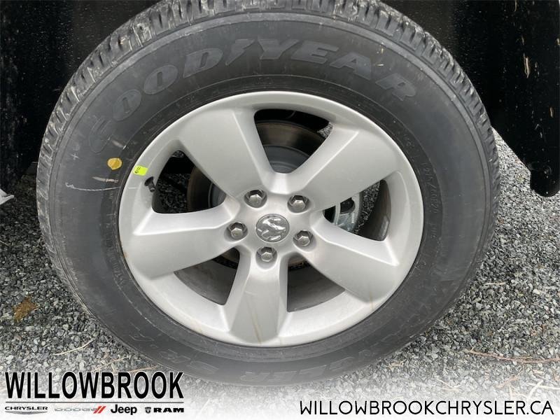 RAM 1500 Classic SLT 3C6RR7LG6NG188435 141822