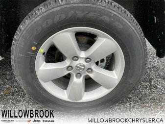 RAM 1500 Classic SLT 3C6RR7LG6NG188435 141822