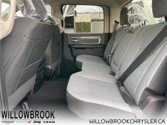 RAM 1500 Classic SLT 3C6RR7LG6NG188435 141827